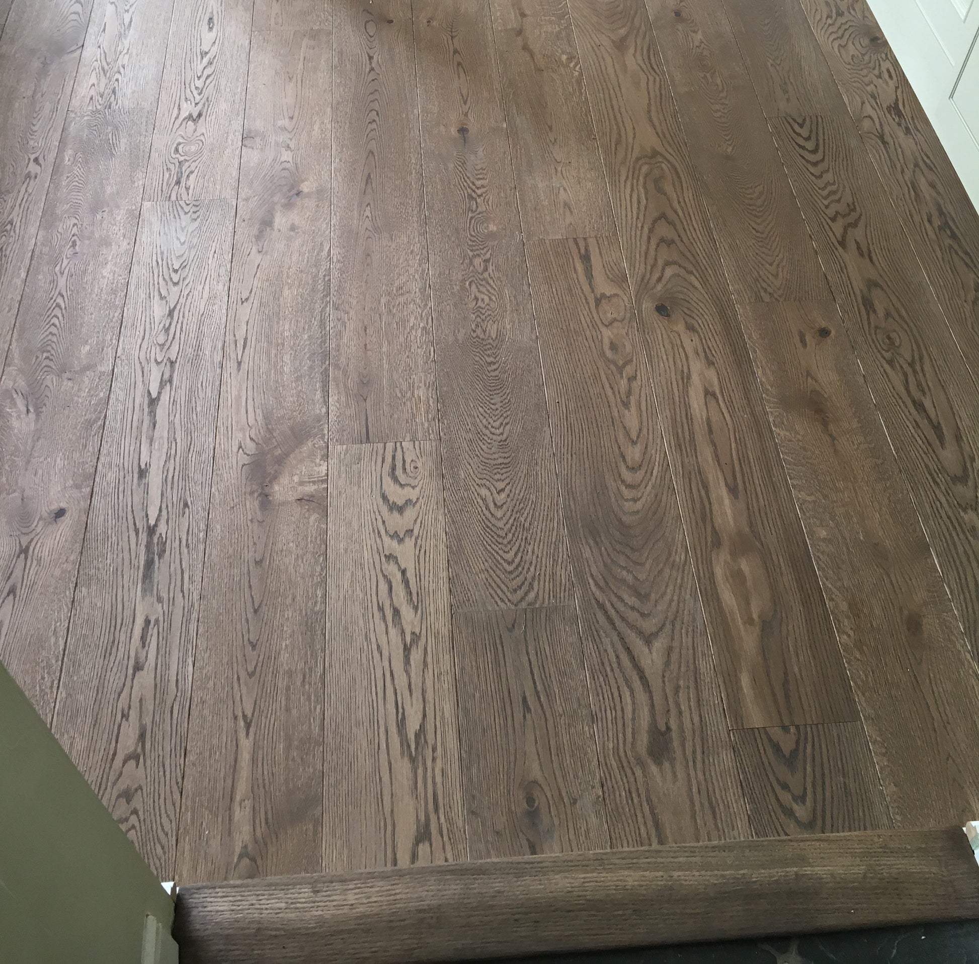 Cashmere Oak Flooring Provides a rich and darker brown finish ideal in Kitchens and Luxury rooms