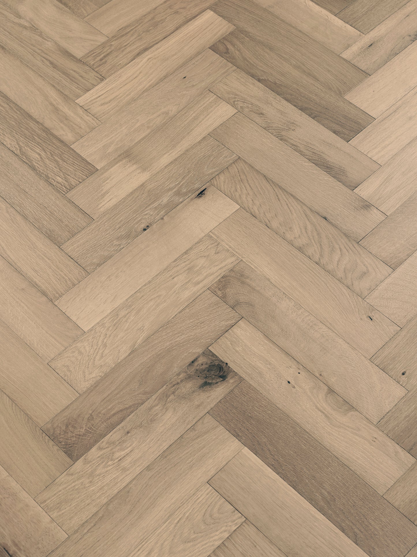 Purbeck Engineered Oak Herringbone