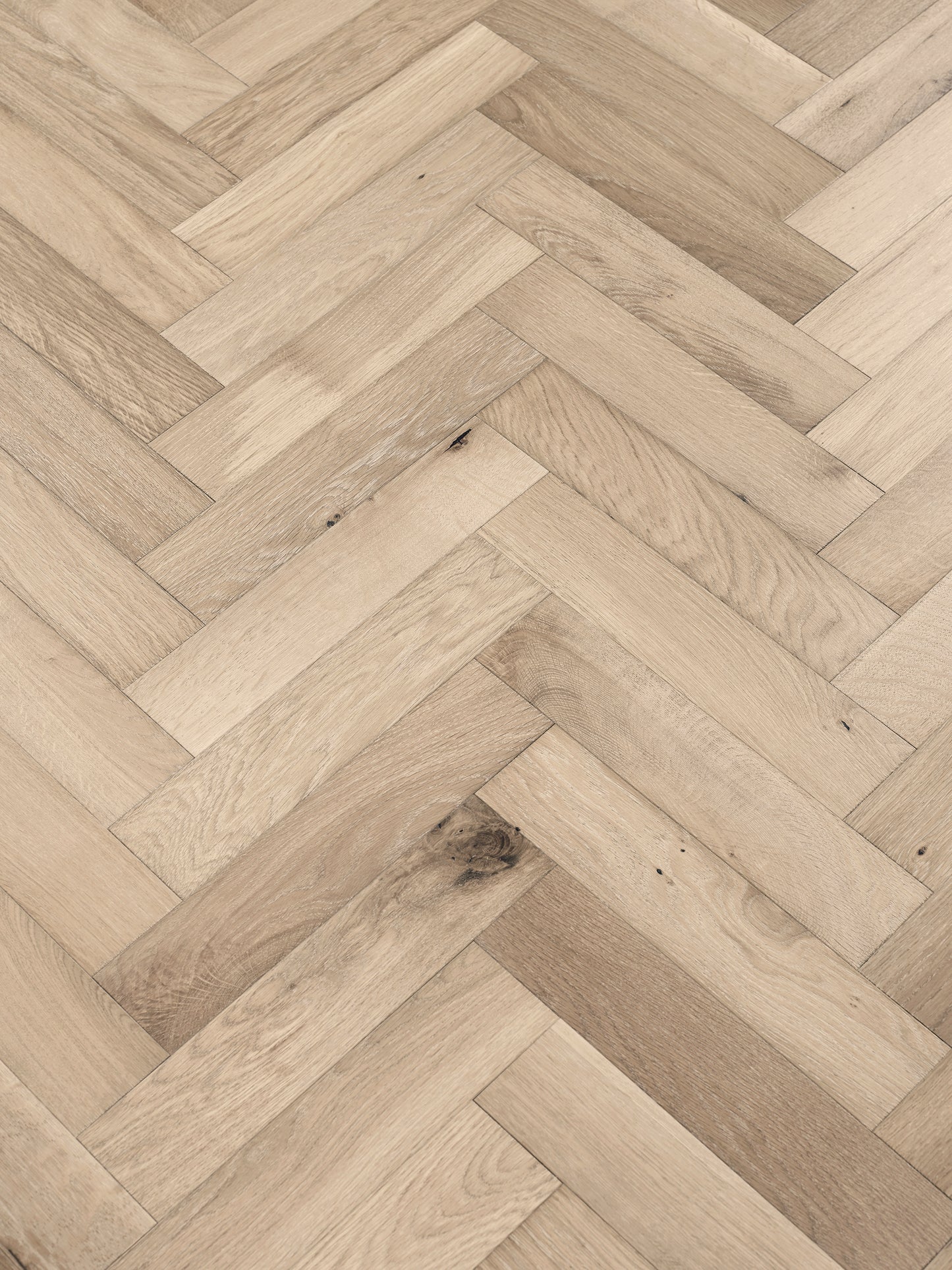 Bone Engineered Oak Herringbone