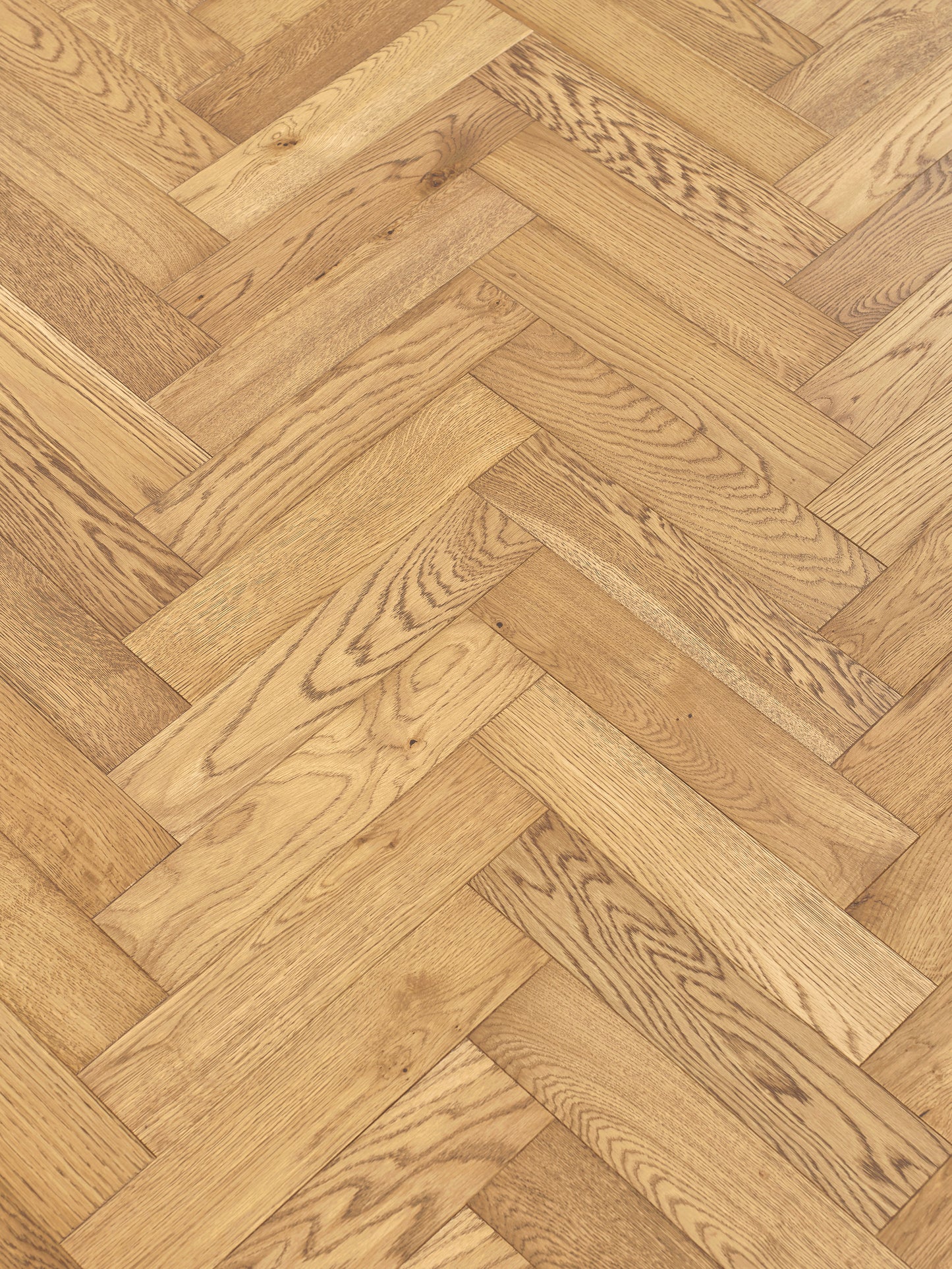 Natural Engineered Oak Herringbone
