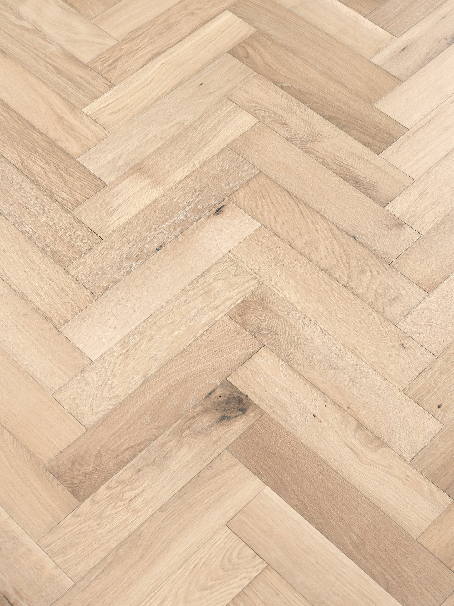 Ecru Engineered Oak Herringbone
