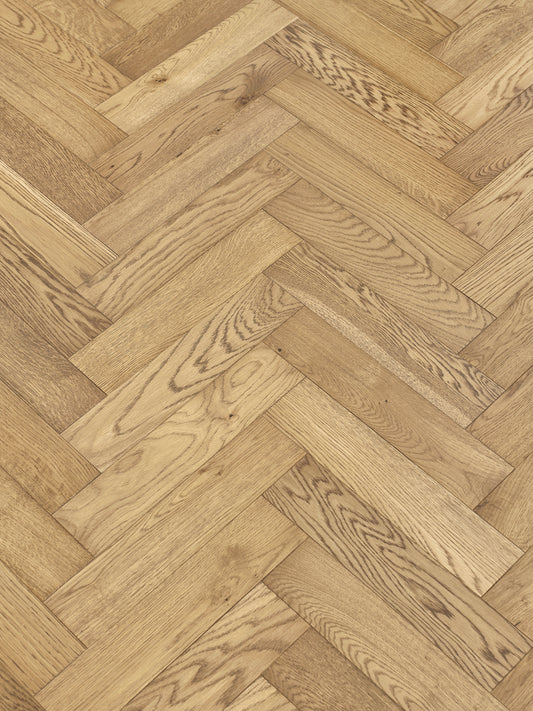 String Engineered Oak Herringbone